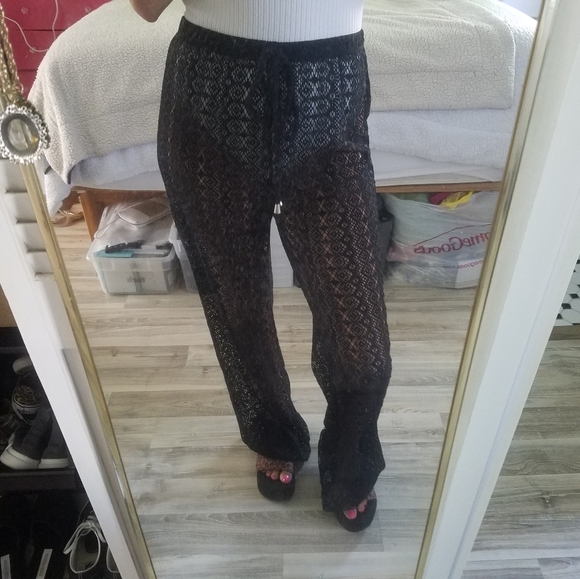 Venus Black mesh beach pant - Picture 7 of 9